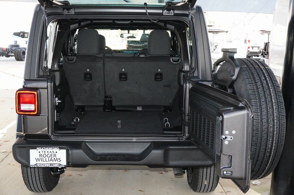 2026 Jeep Wrangler 4-Door Sport - Photo 12