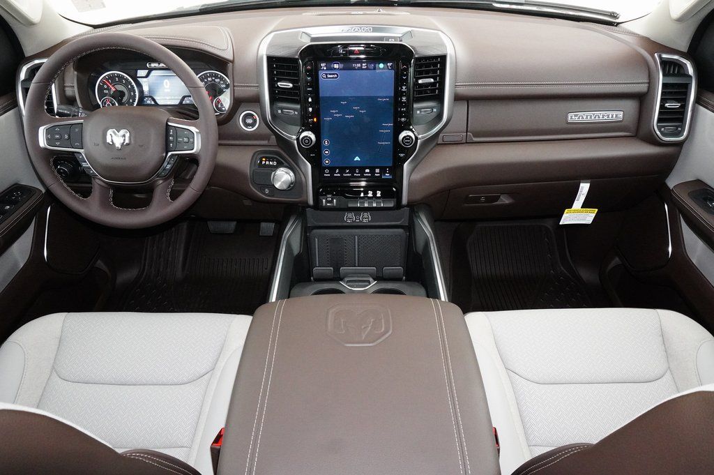 2026 RAM 1500 Laramie - Photo 10