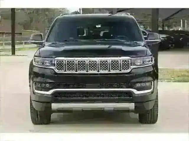 2022 Jeep Grand Wagoneer Series III - Photo 7
