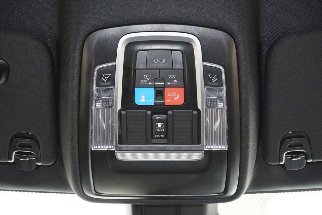 2025 RAM Ram 1500 Pickup Laramie - Photo 19