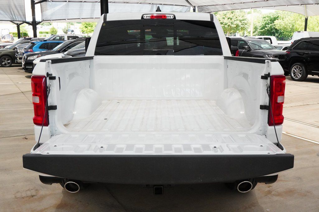 2025 RAM 1500 Laramie - Photo 13