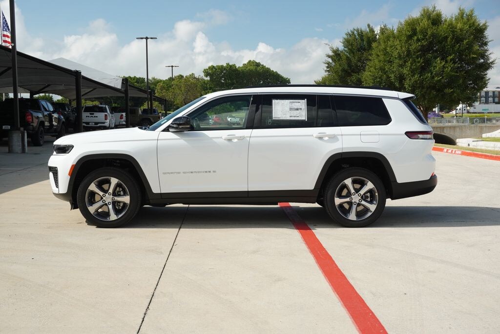 New 2026 Jeep Grand Cherokee L LIMITED 4X4 Sport Utility