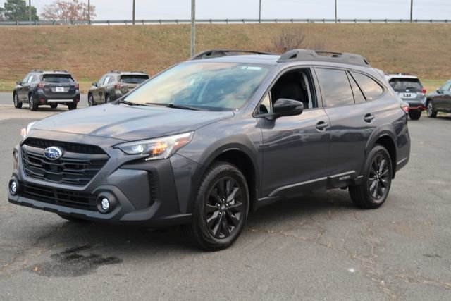 2025 Subaru Outback Onyx Edition photo 2