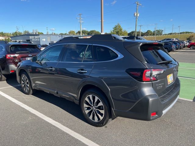 2024 Subaru Outback Touring XT photo 3