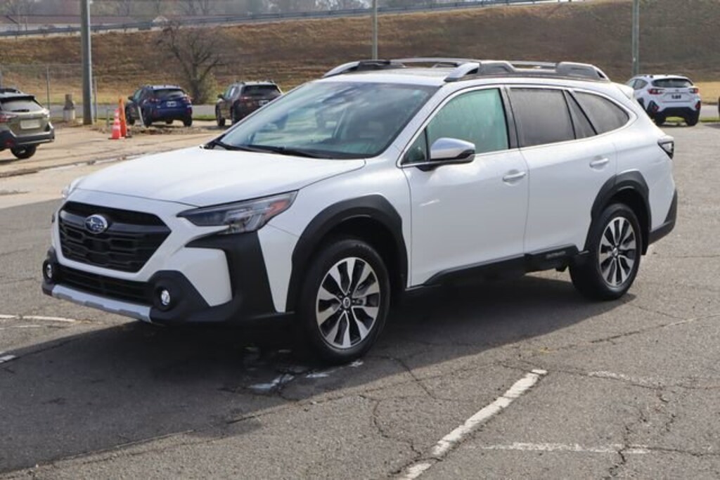 Used 2025 Subaru Outback Touring Touring AWD