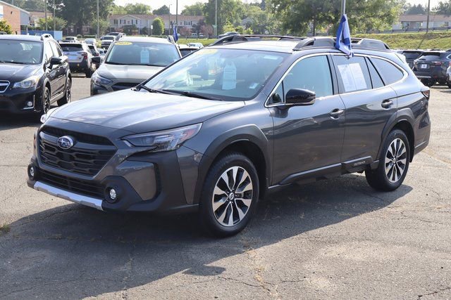 2025 Subaru Outback Limited photo 3