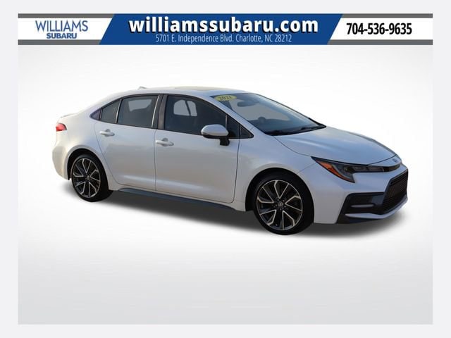 White 2021 Toyota Corolla SE FWD Sedan Front-Wheel Drive 10-Speed CVT