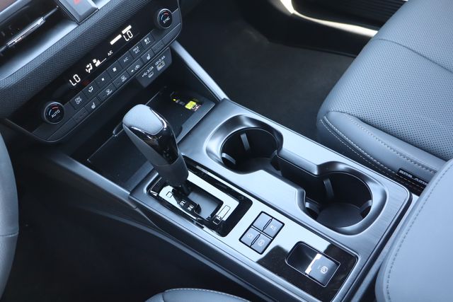 2026 Subaru Outback Limited - Photo 16