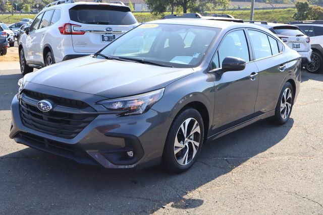 2025 Subaru Legacy Premium photo 2