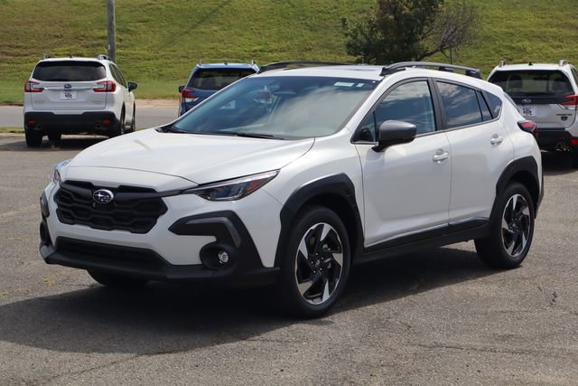 2025 Subaru Crosstrek Limited photo 2