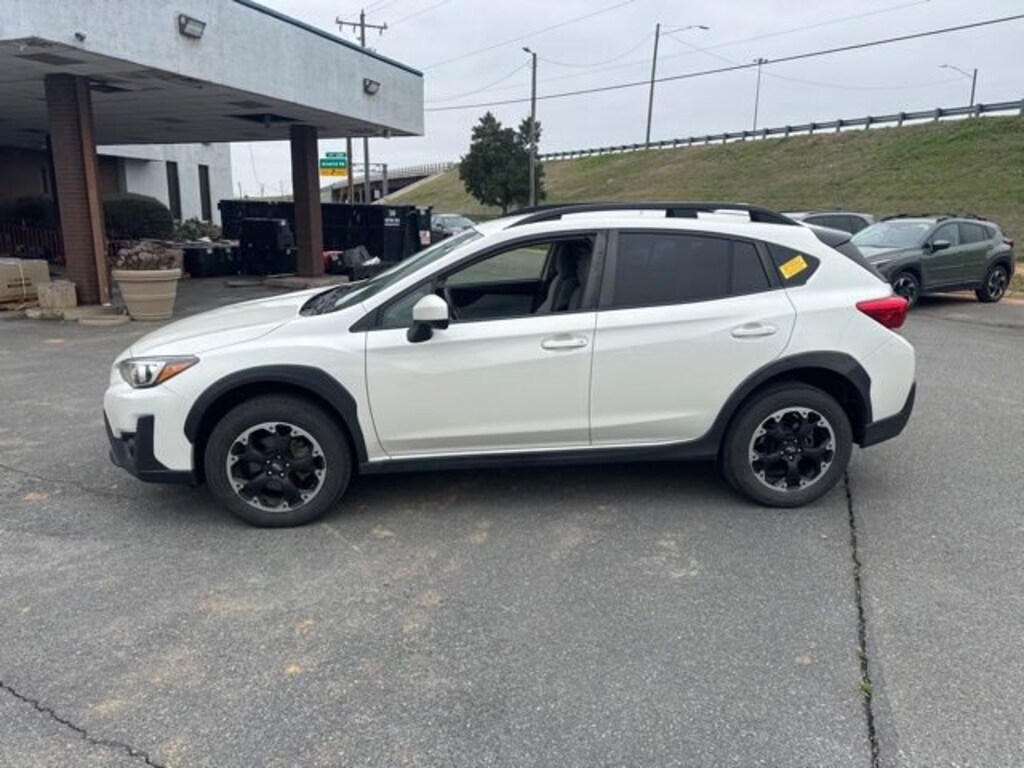 Used 2022 Subaru Crosstrek Premium Premium CVT