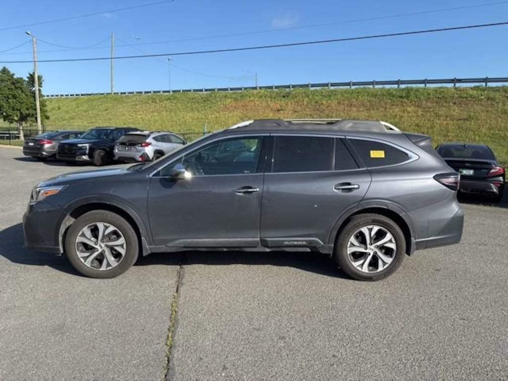 Used 2021 Subaru Outback Touring Touring CVT