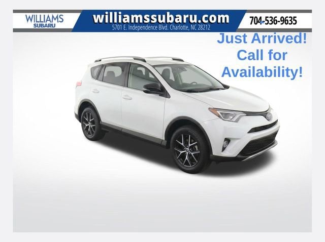 2016 Toyota RAV4 SE's photo