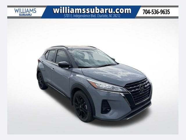 2021 Nissan Kicks SR