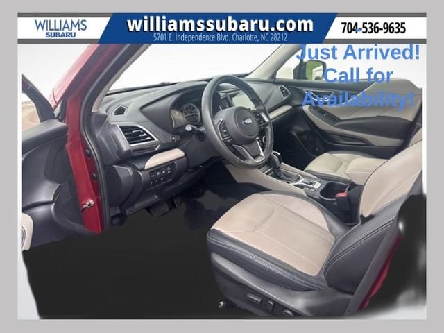 2022 Subaru Forester Limited's photo