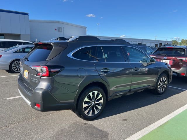 2024 Subaru Outback Touring XT photo 4