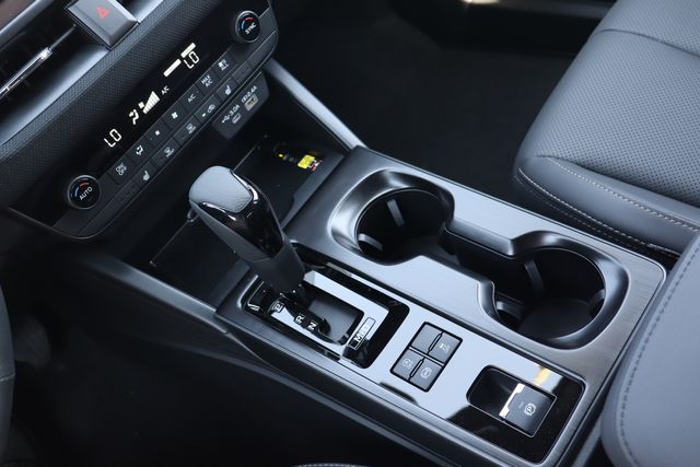 2026 Subaru Outback Limited - Photo 16
