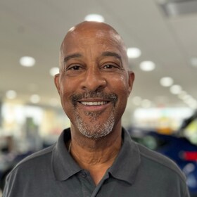 Staff member LT Thompson from ID_43b8b8702aa8