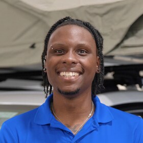 Staff member Damian Drakeford from ID_43b8b8702aa8