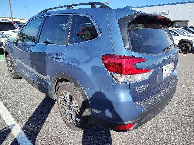 2022 Subaru Forester Limited photo 3