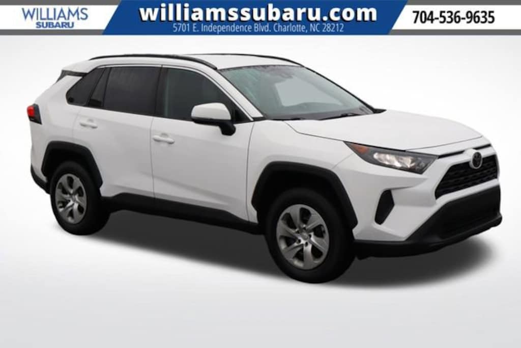 Used 2021 Toyota RAV4 LE LE FWD