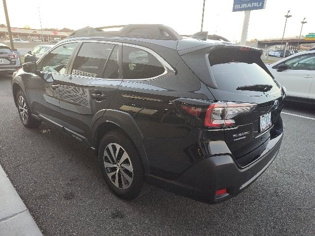 2023 Subaru Outback Premium photo 3