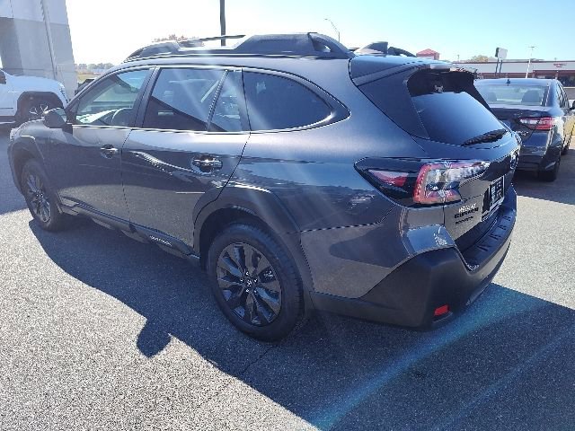 2025 Subaru Outback Onyx Edition photo 3