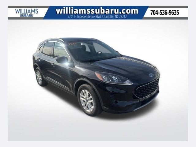 2020 Ford Escape SE's photo