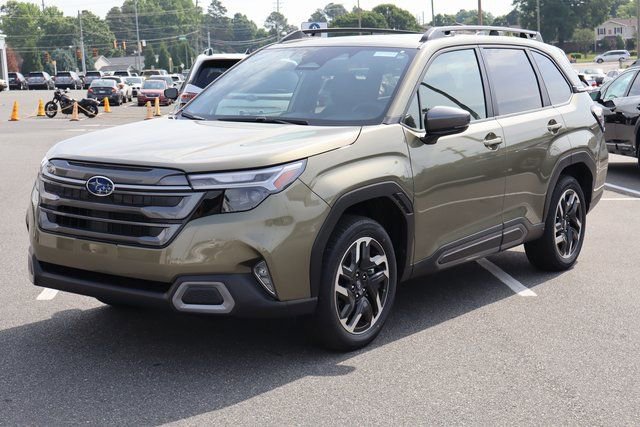 2025 Subaru Forester Limited photo 2