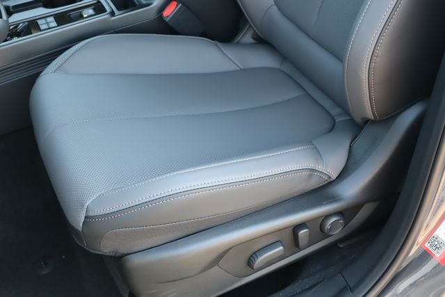 2026 Subaru Outback Limited - Photo 11