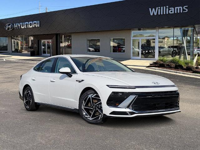 New 2026 Hyundai Sonata SEL Sport Sedan