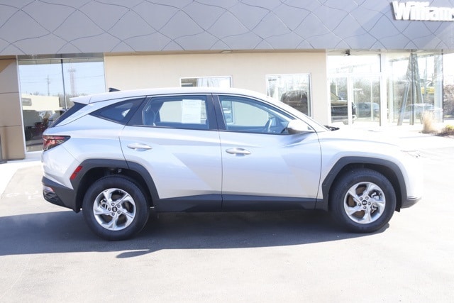 Certified 2024 Hyundai Tucson SE with VIN 5NMJACDEXRH379188 for sale in Lansing, MI