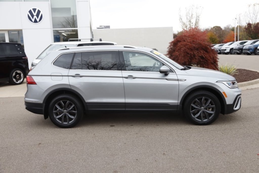 Used 2022 Volkswagen Tiguan 2.0T SE SUV