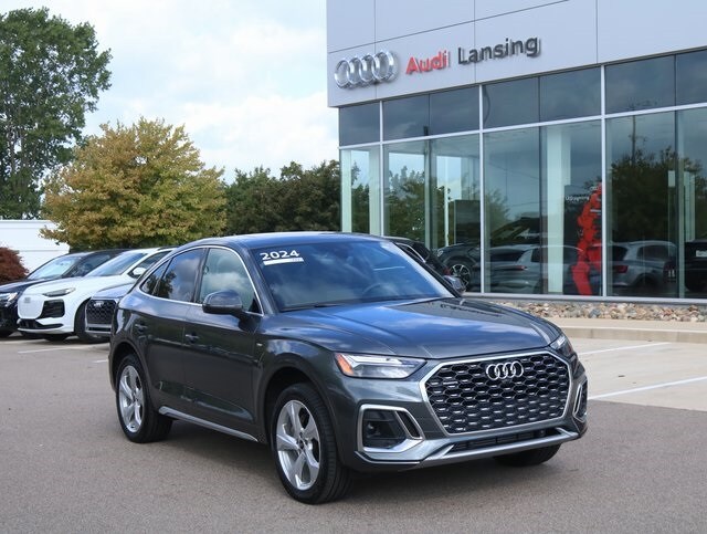 2025 Audi Q5 45 S line Premium Plus photo 3