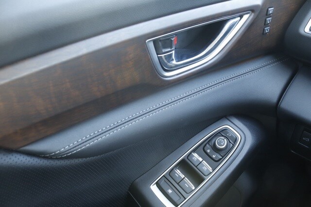 2025 Subaru Ascent Touring photo 24