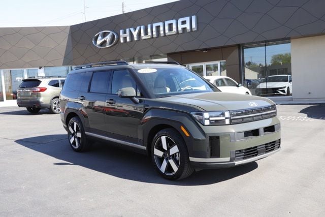 2025 Hyundai Santa Fe Hybrid SUV 