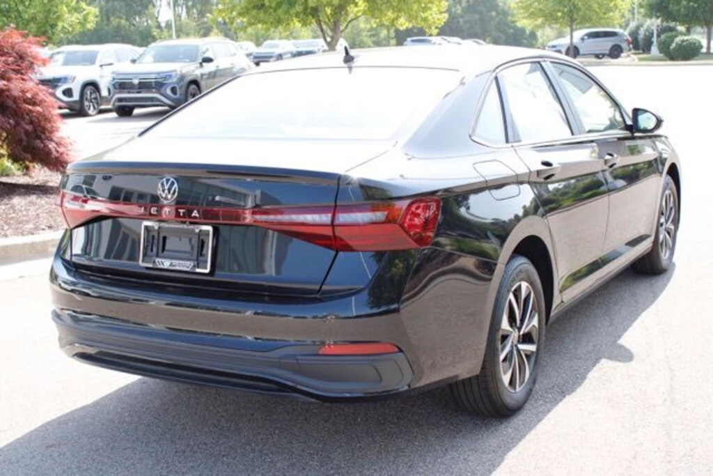 Used 2025 Volkswagen Jetta 1.5T S Sedan