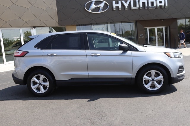 Used 2020 Ford Edge SE with VIN 2FMPK4G98LBA48204 for sale in Lansing, MI