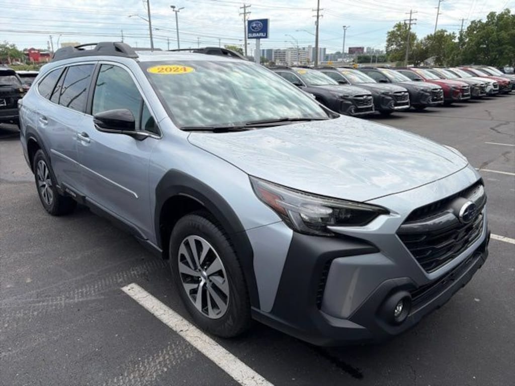 Used 2024 Subaru Outback Premium SUV