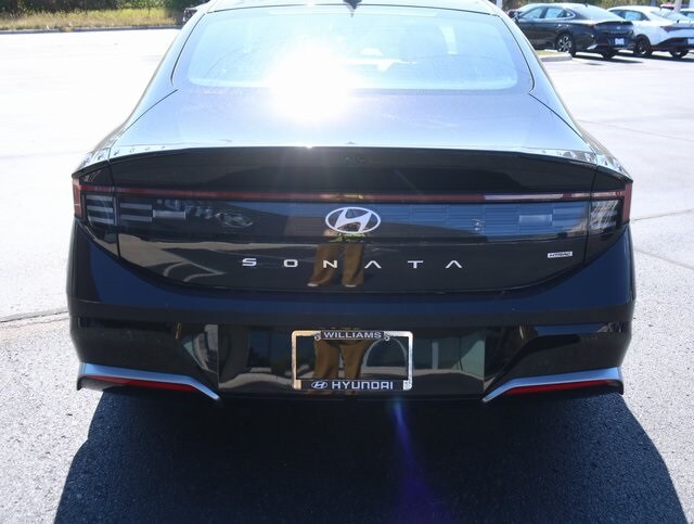 2024 Hyundai Sonata SEL photo 4