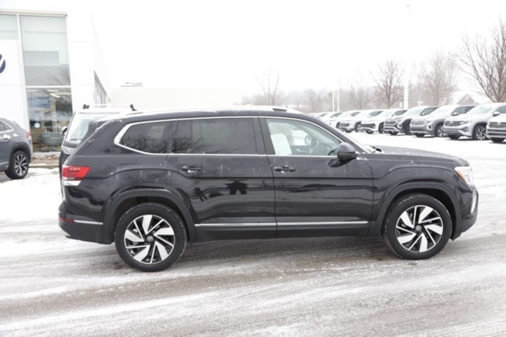 Used 2024 Volkswagen Atlas 2.0T SEL SUV
