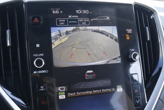 2025 Subaru Ascent Touring photo 28