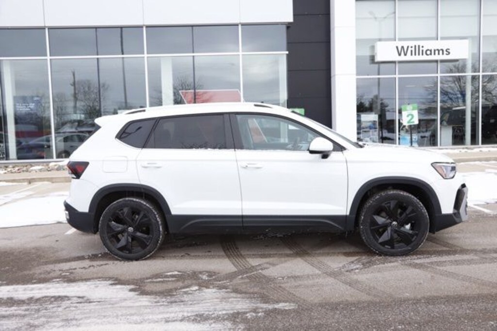 Used 2025 Volkswagen Taos 1.5T SE SUV