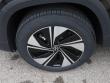 2025 Volkswagen Taos 1.5T SE SUV