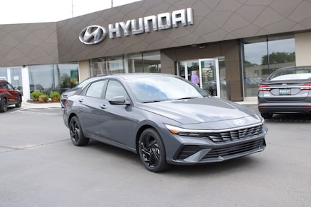 2026 Hyundai Elantra SEL Sport Car