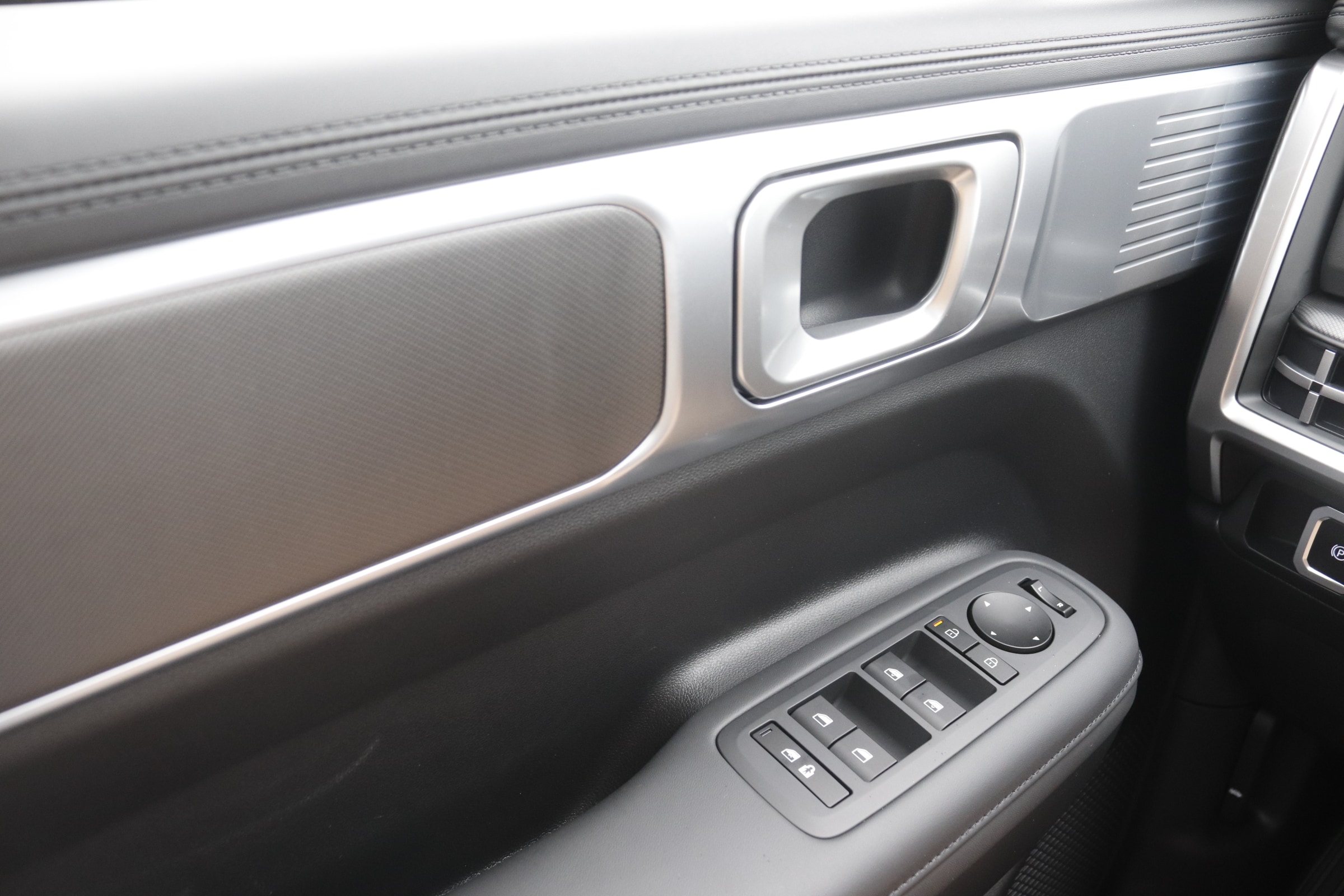 2026 Hyundai Santa Fe SEL - Photo 22