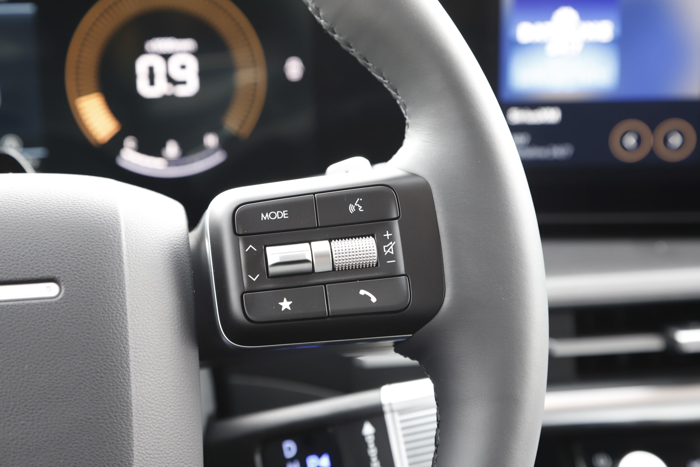 2026 Hyundai Santa Fe SEL - Photo 18