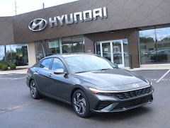 2025 Hyundai Elantra Hybrid Limited Car