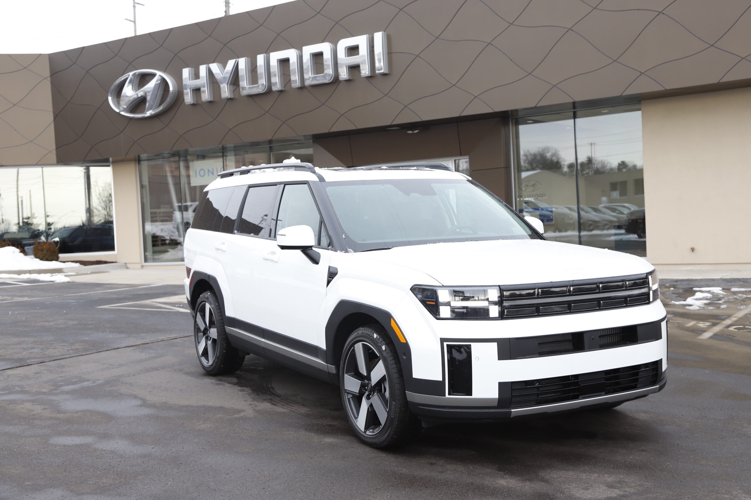 2026 Hyundai Santa Fe Limited's photo