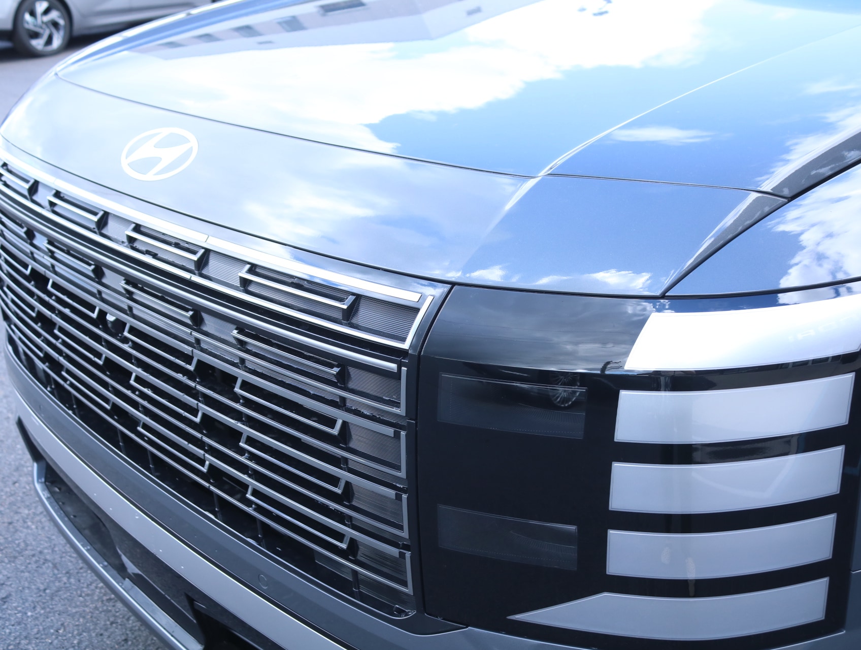 2026 Hyundai Palisade Limited - Photo 11